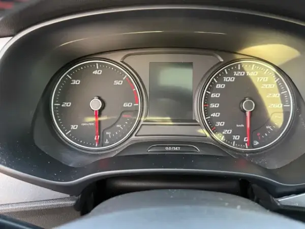 SEAT Leon SC 2.0 TDI FR DSG S/S 4