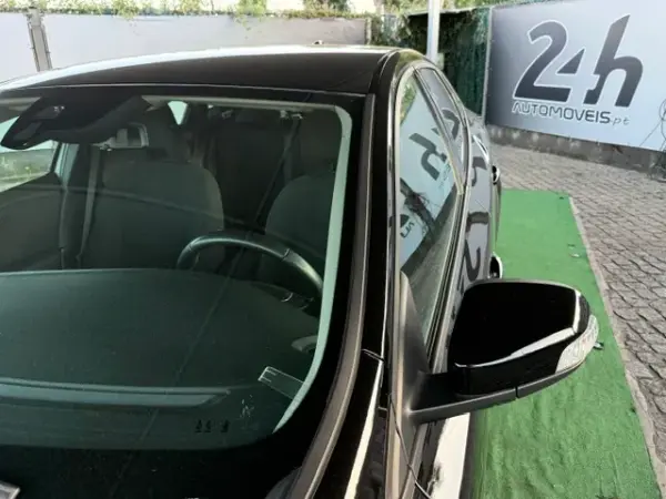 Volvo V40 2.0 D2 Momentum 24