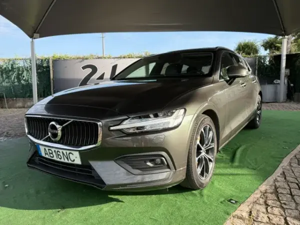 Volvo V60 2.0 D3 Momentum Plus 3