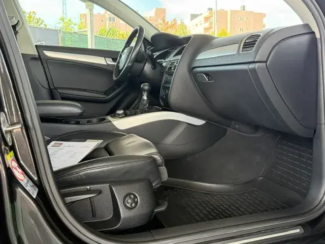 Audi A4 2.0 TDI Sport 6