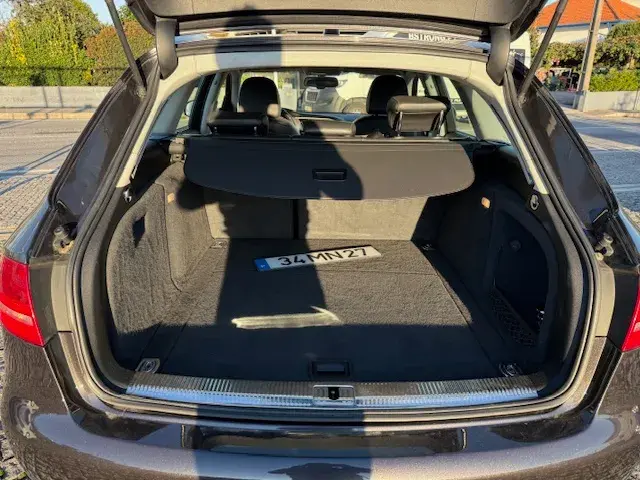 Audi A4 2.0 TDI Sport 13