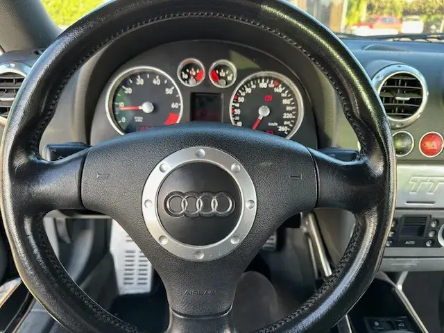 Audi TT Coupé 1.8 T 11