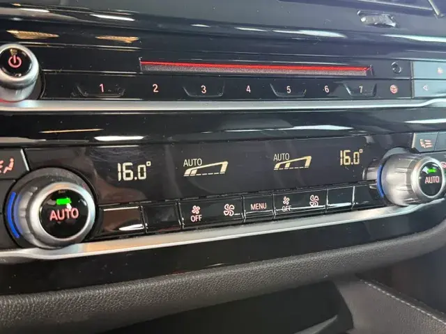 BMW 520 d Line Luxury Auto 12