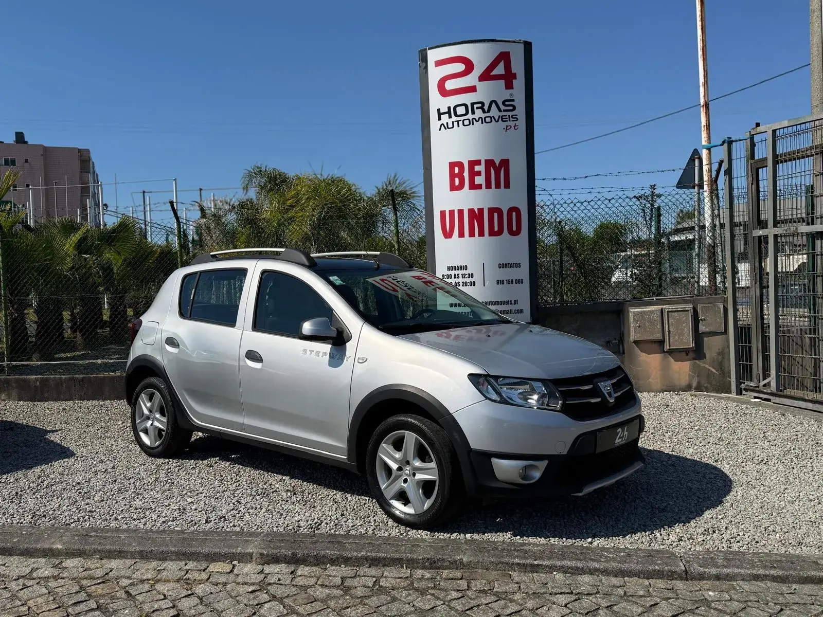 Dacia Sandero 1.5 dCi Black Touch 1