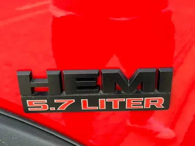 Dodge RAM 5.7 V8 HEMI REBEL GPL 9
