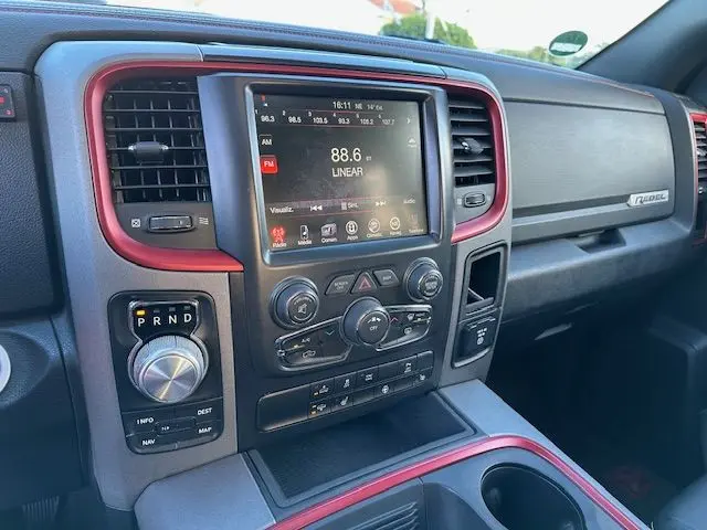 Dodge RAM 5.7 V8 HEMI REBEL GPL 17