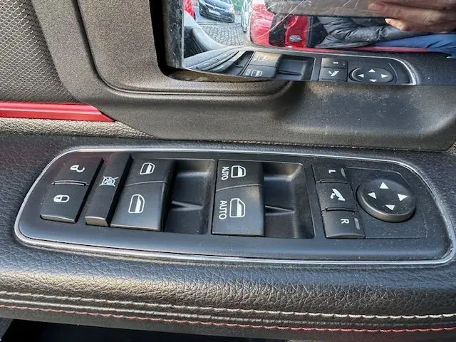 Dodge RAM 5.7 V8 HEMI REBEL GPL 27
