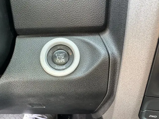 Dodge RAM 5.7 V8 HEMI REBEL GPL 29