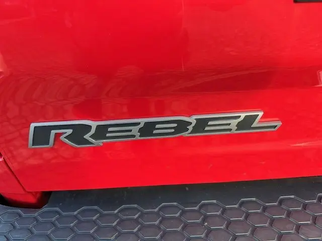 Dodge RAM 5.7 V8 HEMI REBEL GPL 36