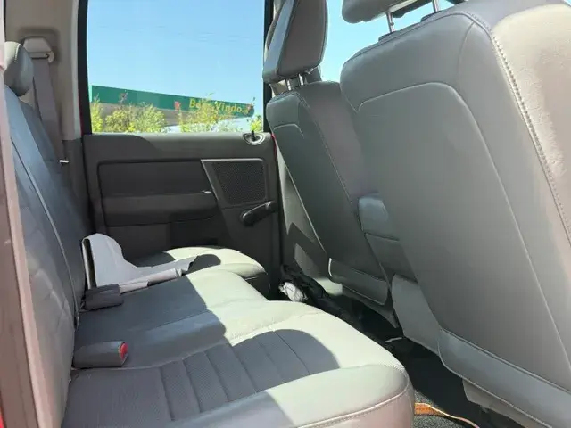 Dodge RAM 3.7 V6 GPL 6 Lugares 24