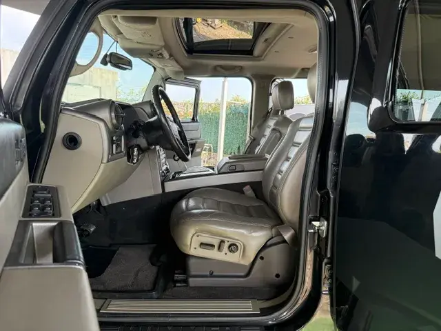 Hummer H2 6.0 Luxury 2