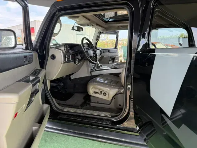 Hummer H2 6.0 Luxury 17