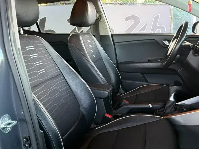 Kia Stonic 1.0 T-GDi TX 9