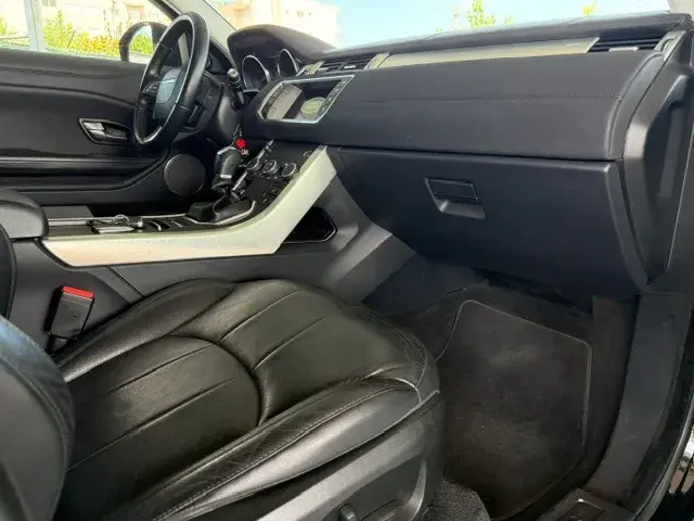 Land Rover Range Rover Evoque 2.0 TD4 HSE Dynamic 12