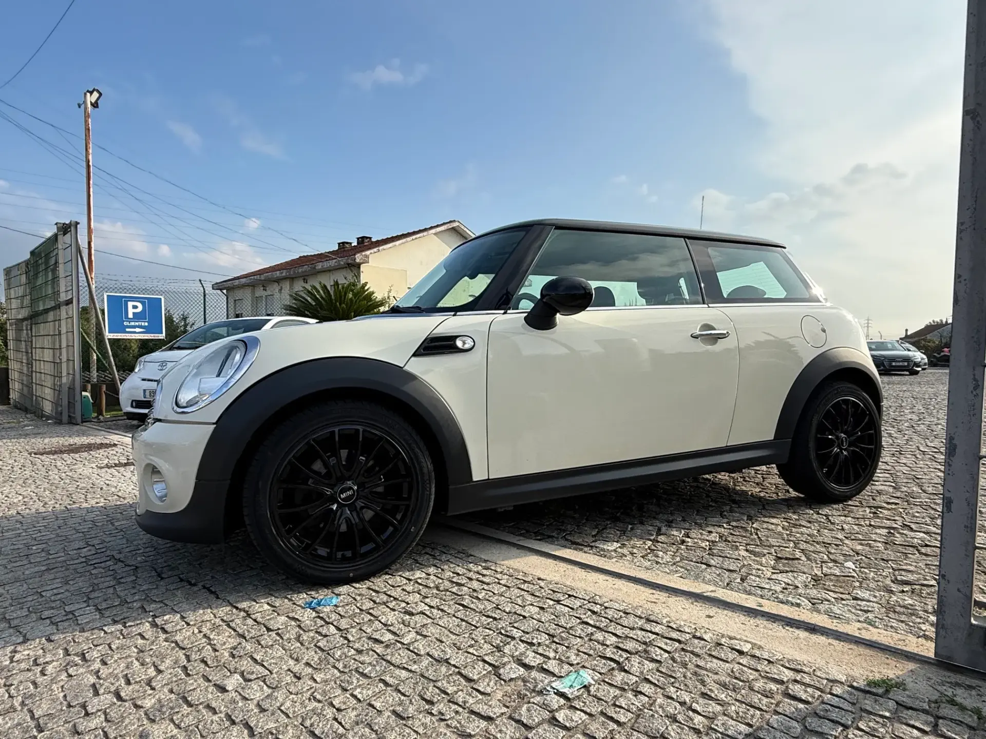 MINI 3 Portas One D 15