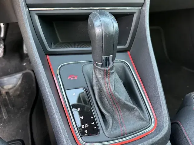 SEAT Leon SC 2.0 TDI FR DSG S/S 2