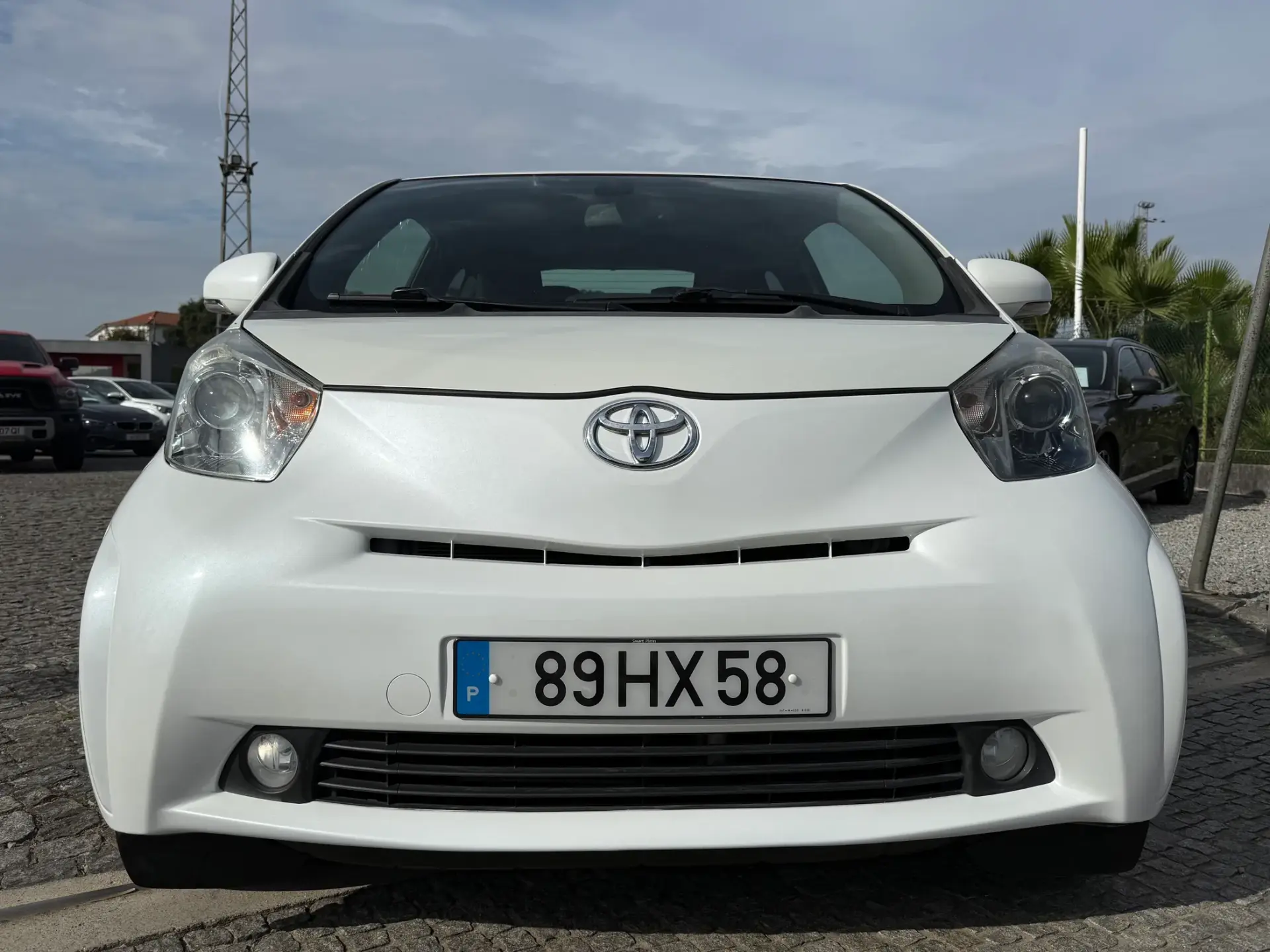 Toyota iQ 1.4 D-4D 2 3