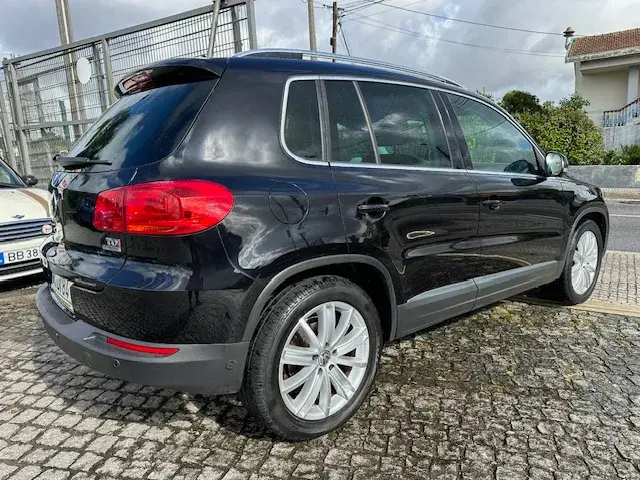 Volkswagen Tiguan 2.0 TDI Sport BlueMotion 7