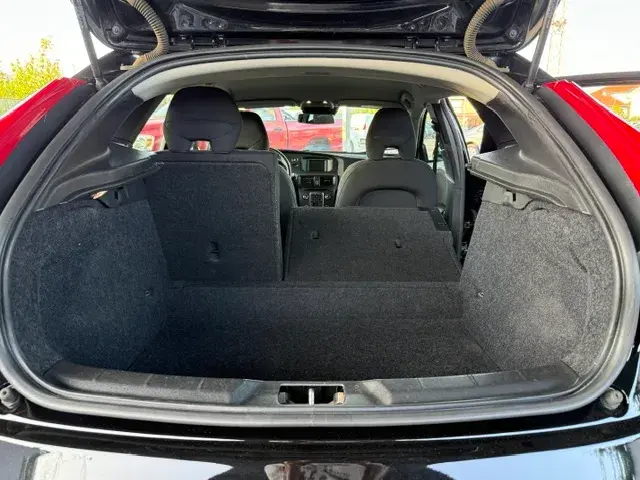 Volvo V40 2.0 D2 Momentum 19