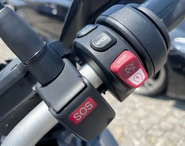 BMW C 650 GT 1200 GS Exclusive triple back 11