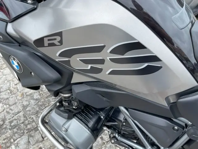 BMW C 650 GT 1200 GS Exclusive triple back 18