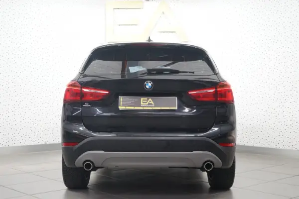 BMW X1 20 d xDrive Auto Line Sport 5