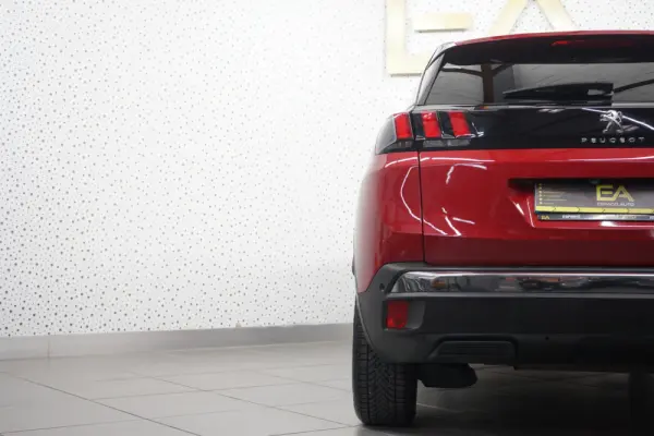 Peugeot 3008 1.2 PureTech Allure EAT8 42