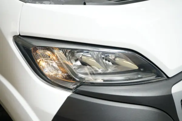 Peugeot Boxer 2.0 BlueHDi 330 L1H1 9