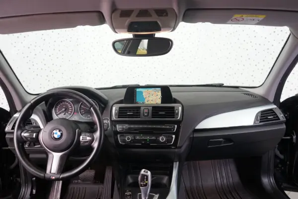 BMW 116 d Line Luxury Auto 14
