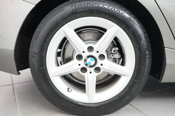 BMW 116 d Line Urban 10