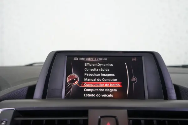 BMW 116 d Line Urban 33