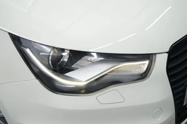 Audi A1 1.4 TFSI S-line S-Tronic 9
