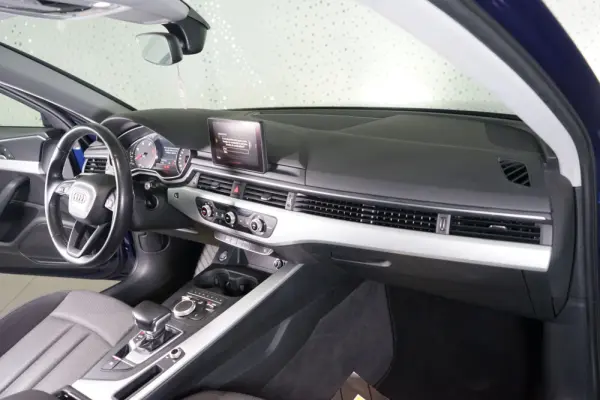 Audi A4 Avant 2.0 TDi Multitronic Exclusive 18