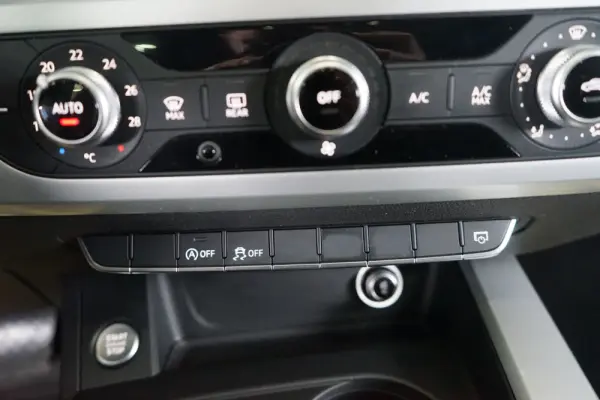 Audi A4 Avant 2.0 TDi Multitronic Exclusive 33