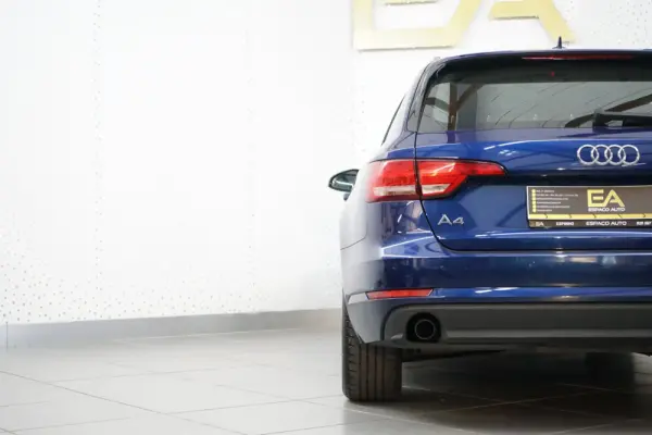 Audi A4 Avant 2.0 TDi Multitronic Exclusive 43