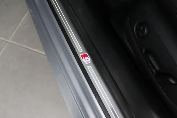 Audi A5 Cabrio 2.0 TDi S-line S tronic 16