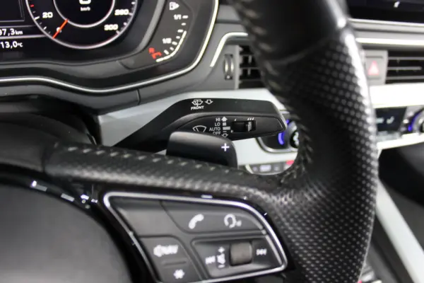 Audi A5 Cabrio 2.0 TDi S-line S tronic 29