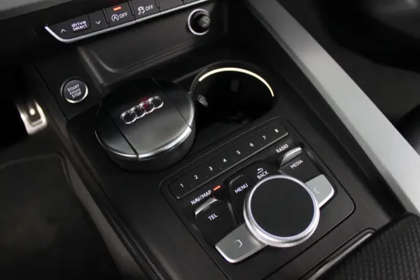 Audi A5 Cabrio 2.0 TDi S-line S tronic 38