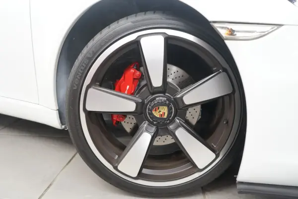 Porsche 911 (991) Carrera 2 PDK 9