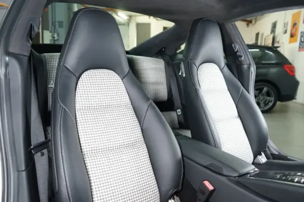 Porsche 911 (991) Carrera 2 PDK 35