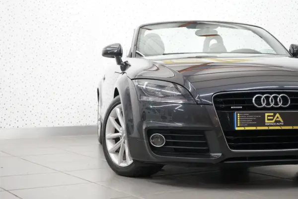 Audi TT Roadster 2.0 TDi 10