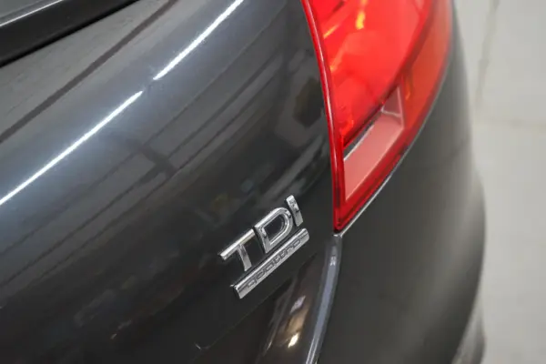 Audi TT Roadster 2.0 TDi 18