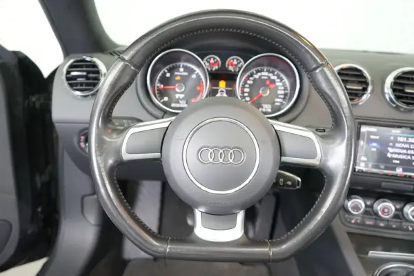 Audi TT Roadster 2.0 TDi 23