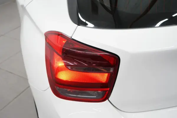 BMW 116 d EfficientDynamics Edition 13