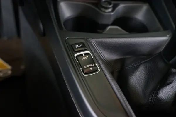 BMW 116 d EfficientDynamics Edition 28