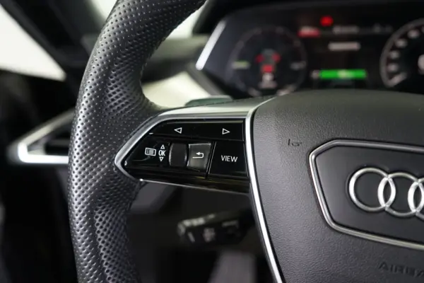 Audi e-tron GT quattro 23