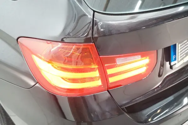 BMW 320 d Line Luxury 17