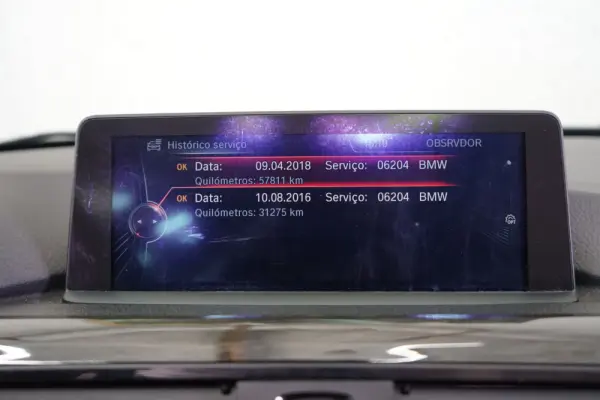 BMW 320 d Line Luxury 40