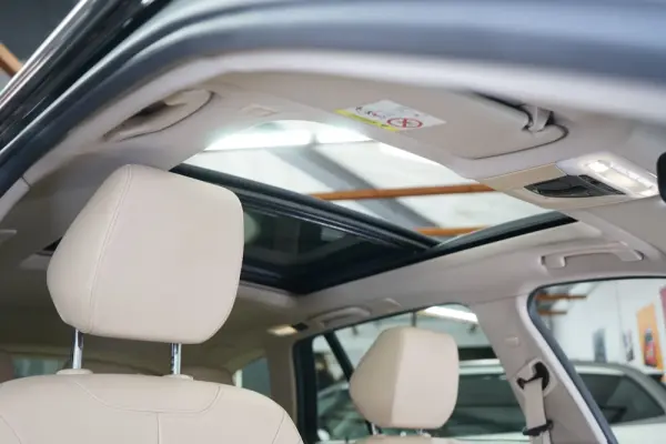 BMW 320 d Line Luxury 44