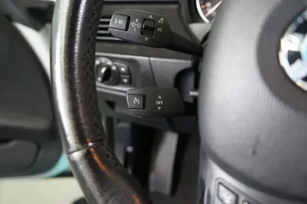 BMW 320 d Coupe Auto 27